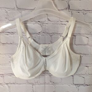 Olga White Stretch Underwire Lightly Lined Soft Cup Bra 38DD
